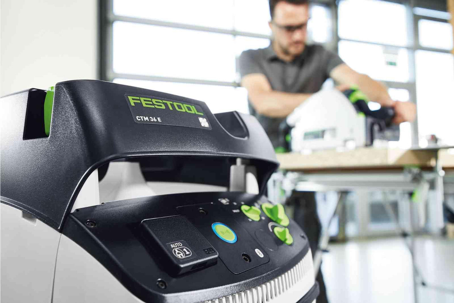 Festool Absaugmobil CTM 36 E CLEANTEC (mit Hauptfilter, SELFCLEAN Filtersack, Saugschlauch glatt Ø 27/32 x 3,5 m, Verschlussdeckel für Ansaugstutzen)